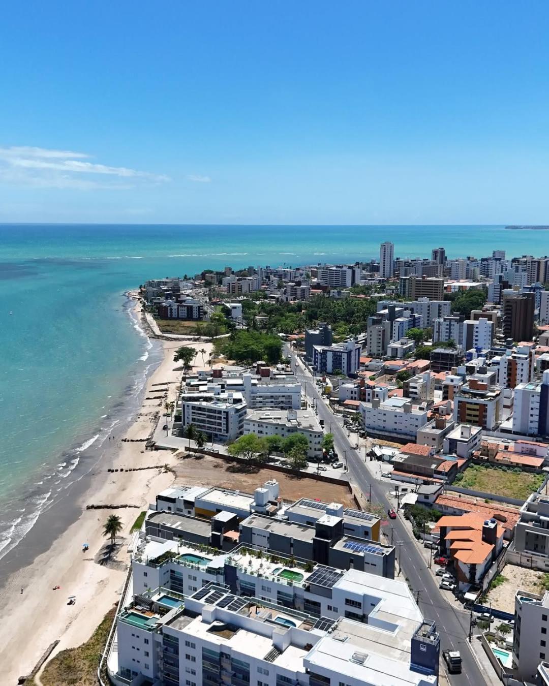 Premium A Beira Mar Na De Bessa Em *